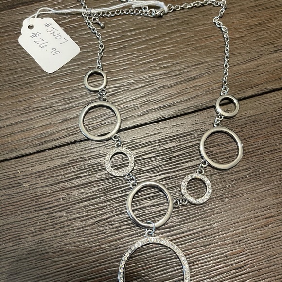 Necklace - Picture 5 of 6